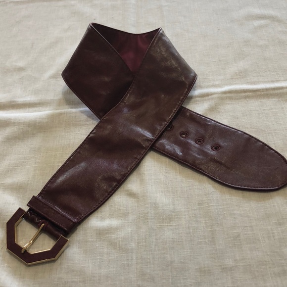 The Limited Accessories - The limited maroon belt small